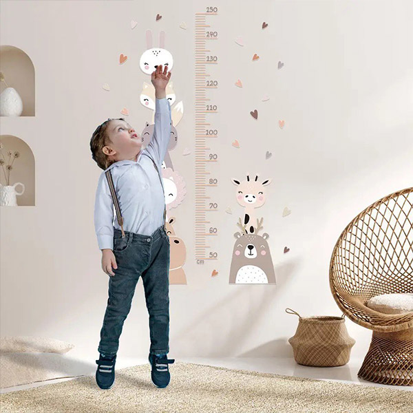 Zidna naljepnica za mjerenje visine